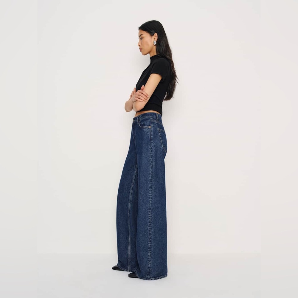 Reformation Cary Low Rise slouchy Wide-Leg Jeans Size 26 in Cleary. EUC - Picture 4 of 8